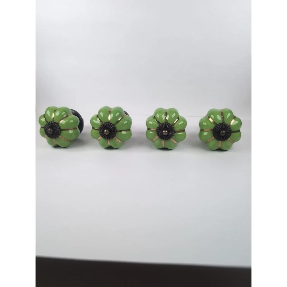 Set of 4 Green W/Gold Enameled Drawer Pull Knobs Ceramic/Porcelain